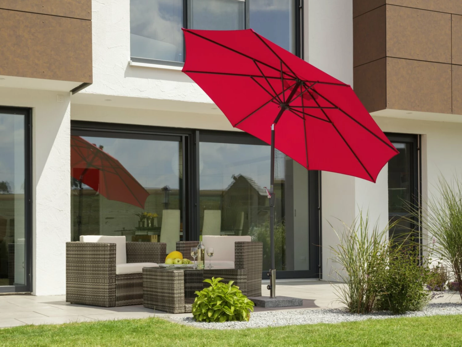 Budget 🥰 Sonnenschirm HARLEM - rot - Ø 270 cm 🛒 4 Budget 🥰 Sonnenschirm HARLEM - rot - Ø 270 cm 🛒 – Bild 2